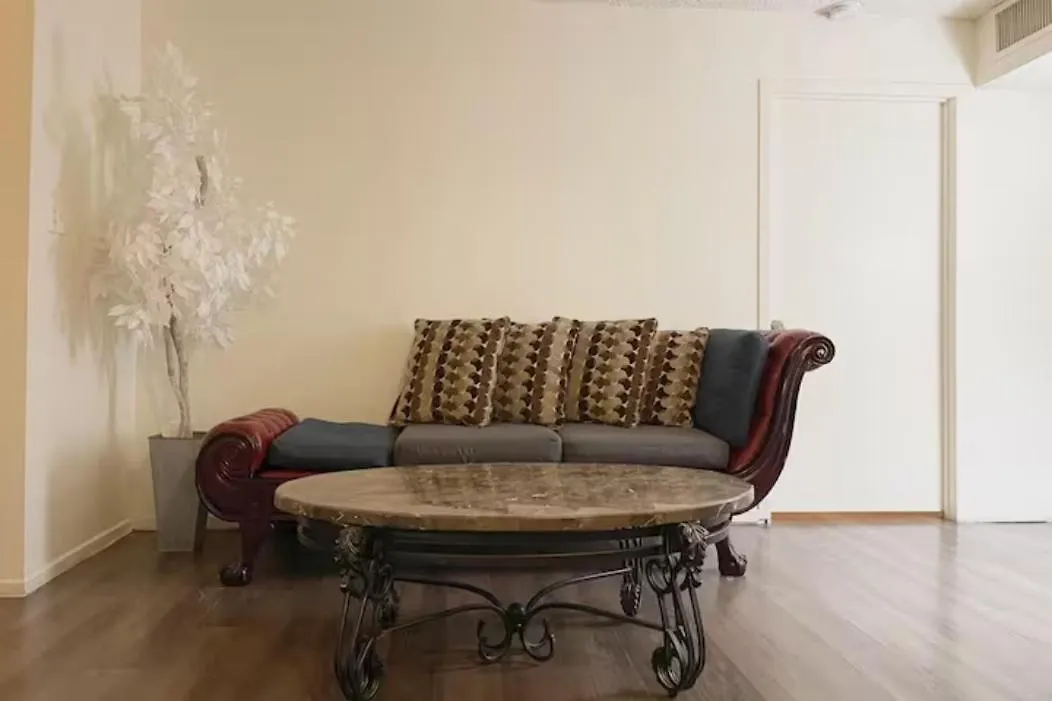 2 Or 3 Bedroom Condo Walk To Mgm Casino And Strip Лас-Вегас